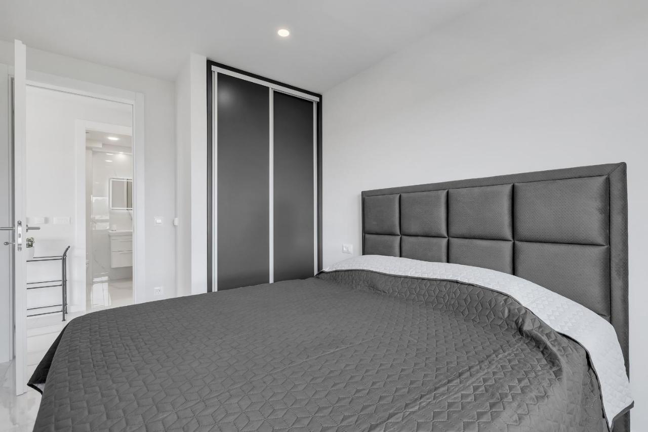 Luxury Seaview Apartment Dzenan Makarska Exterior foto